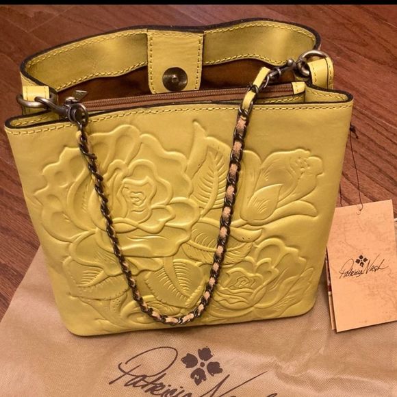Patricia Nash Yellow Leather Ledra Bucket Purse Bag with Crossbody Strap - Picture 2 of 9